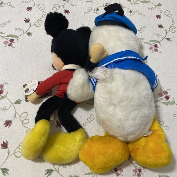 Vintage Tokyo Disneyland Mickey Mouse And Donald Duck Plush medium - Picture 6 of 12